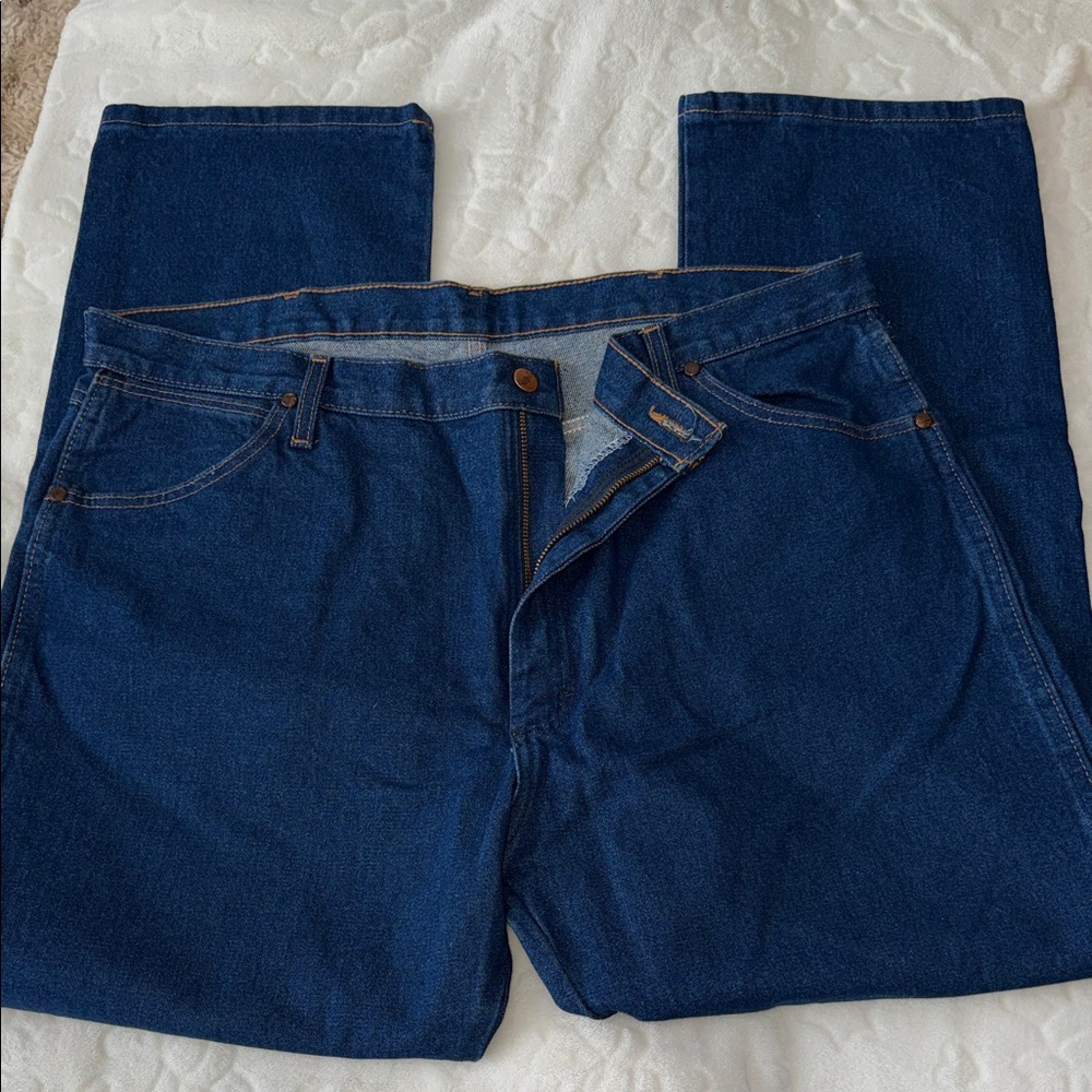 Men's Blue Wrangler Jeans 40x30 - Picture 4 of 6